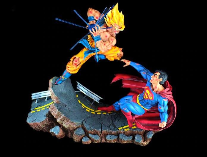 FIGURINE COLLECTOR GOKU VS SUPERMAN